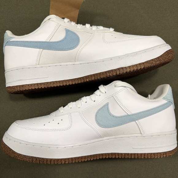 BRAND NEW Nike Air Force 1 \'07 LV8 Indigo CZ0338-100 Size 11.5 Authenticated! DS main image 11